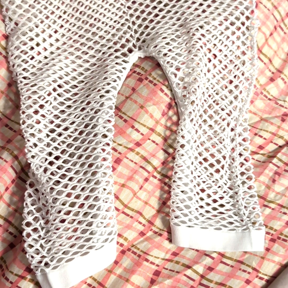 See through capri